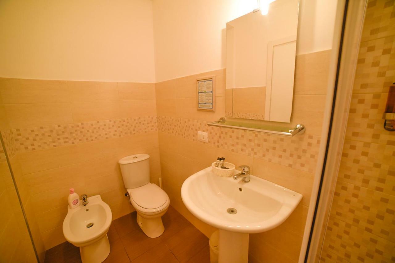 B&B Siracusa Holidays Syracuse Buitenkant foto